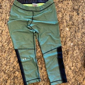Under Armour Green Leggings, Size Medium